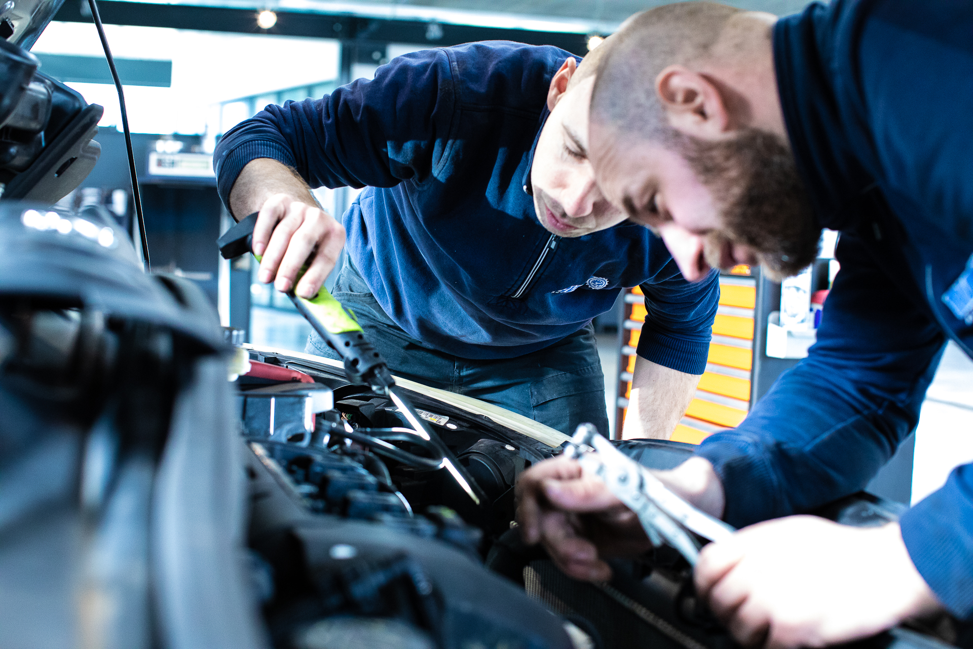 Onderhoud en reparaties RVDH Autoservice RVDH Autoservice